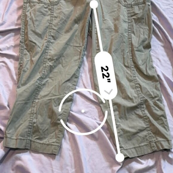 TWO pairs Caffe Marrakesh Cargo Capri Pants -1 Light Green & 1 Khaki Tan SIZE 6 - Picture 9 of 13